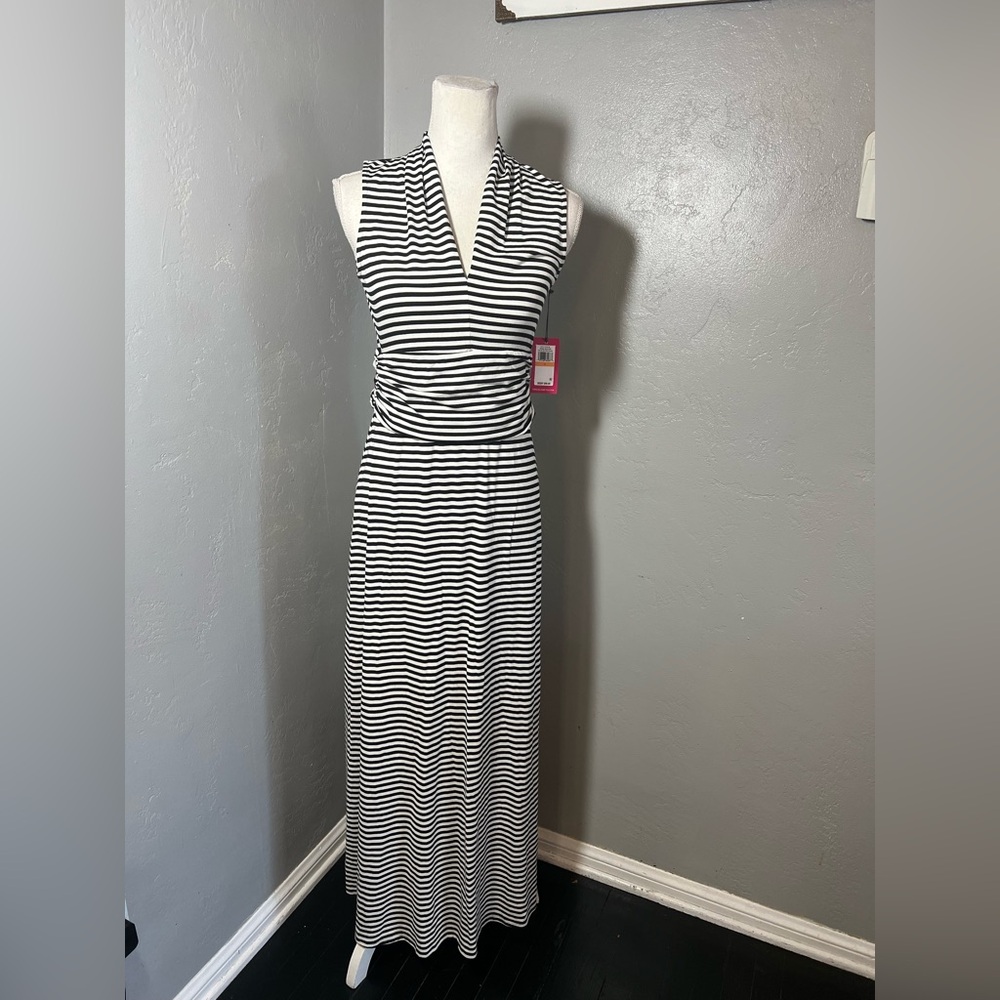 Vince Camuto women’s Black and White Striped Maxi Dress size S